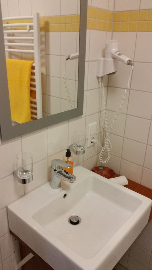 艾伦伯格餐厅及酒店 Hessheim 外观 照片